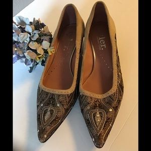 Tyler Richard Tyler Heels